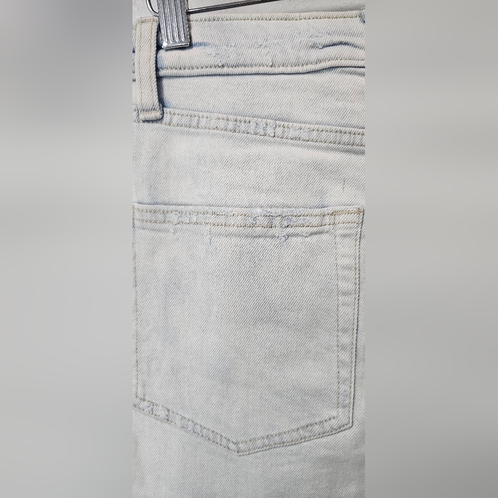 Wild Fable Womens Super High Rise Tapered Jeans Light Wash Size 2/27" Inseam NWT - Picture 7 of 11